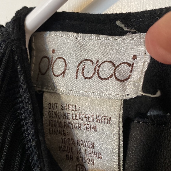 Vintage 90s Pia Rucci Suede blouse with fringe - Picture 3 of 12